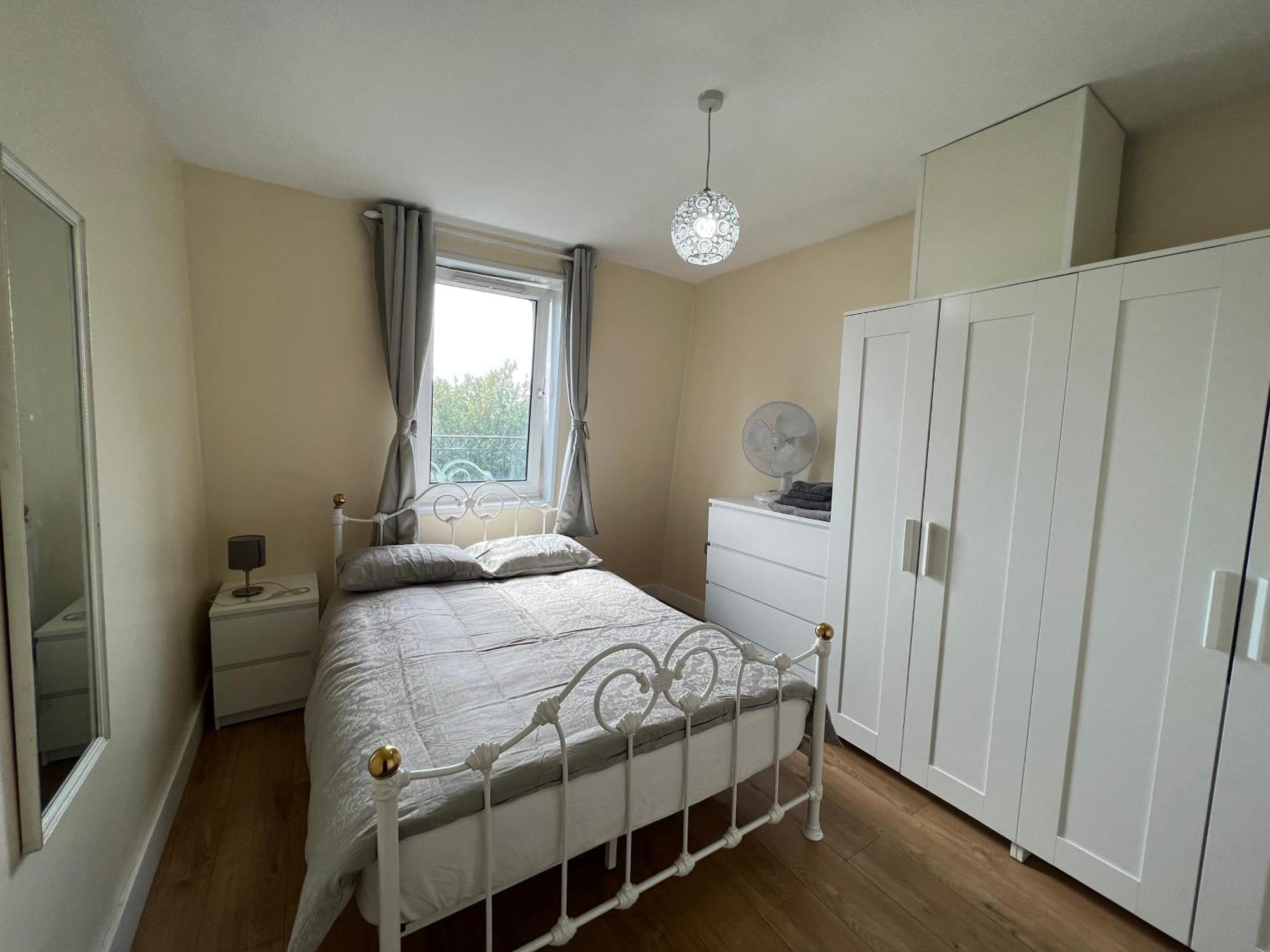 Apartamento Comfy 2 Bedroom - Finchley Road, Londres